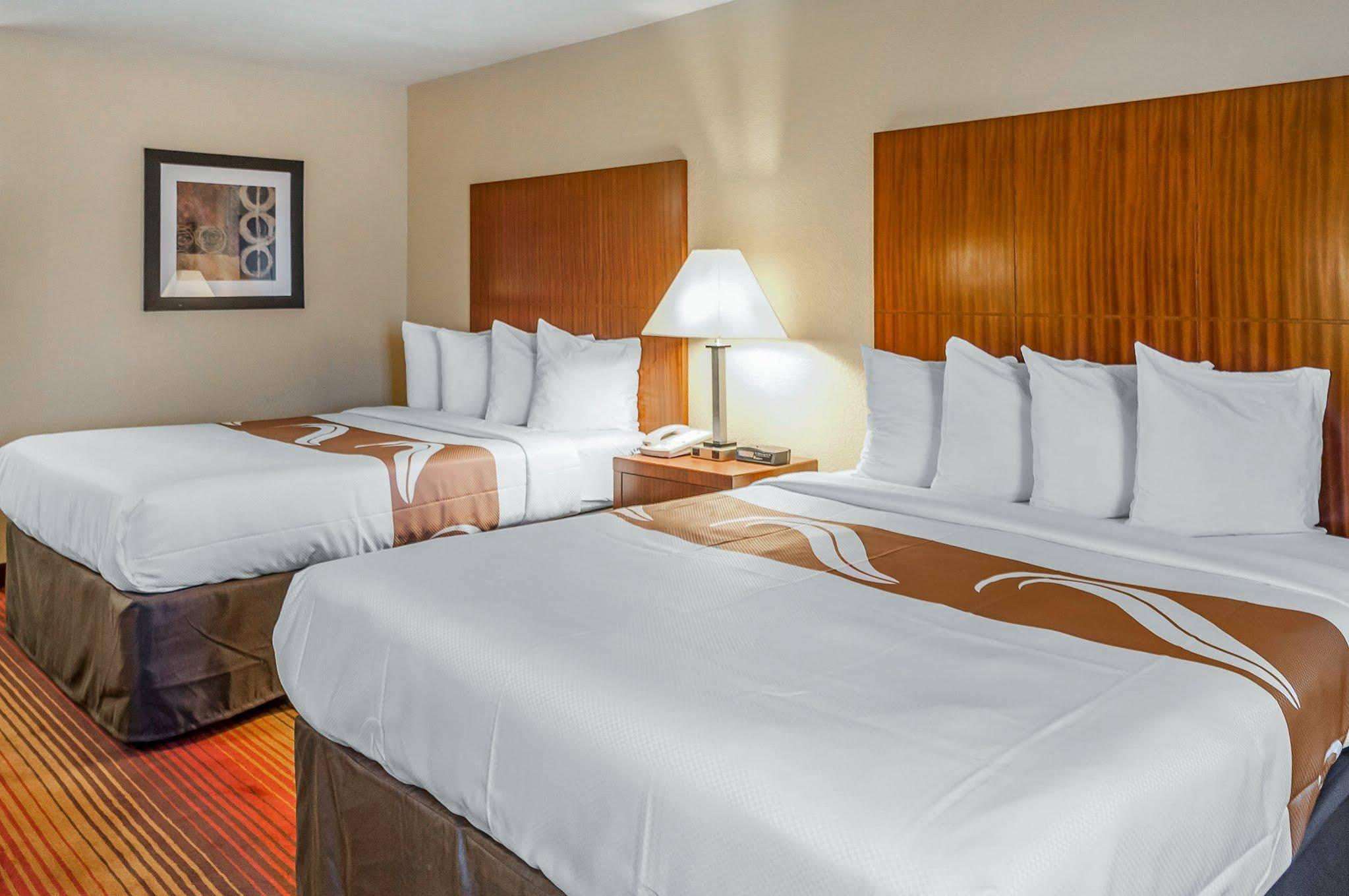 Quality Inn & Suites Albuquerque West Esterno foto