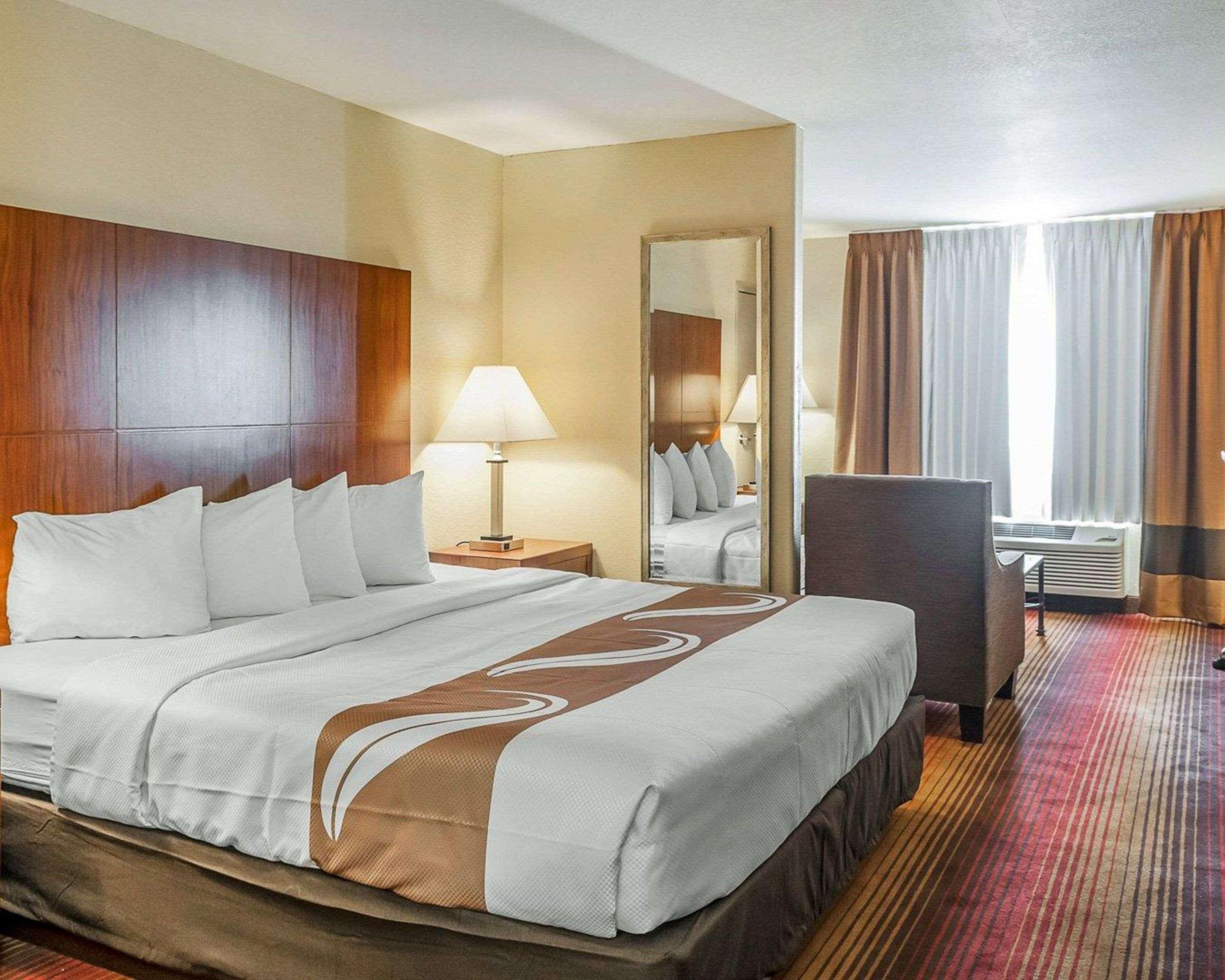 Quality Inn & Suites Albuquerque West Esterno foto